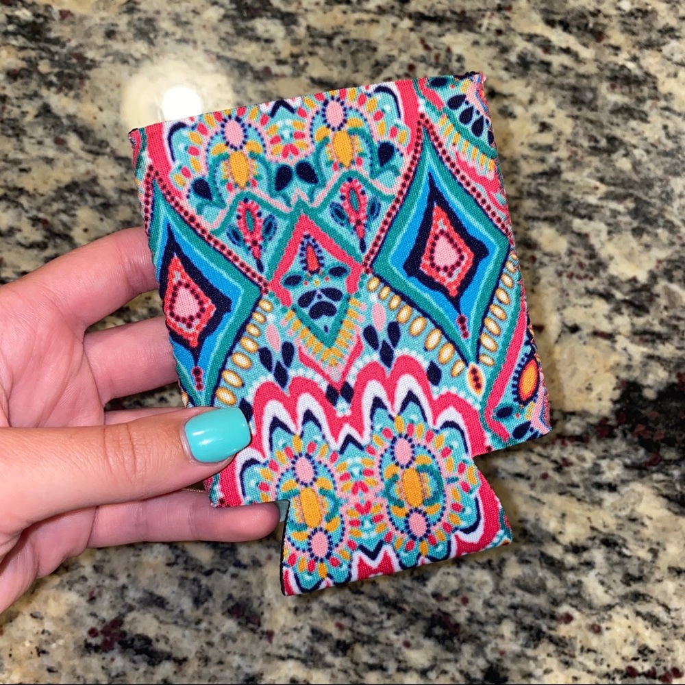 Set of six crown patterned can koozies